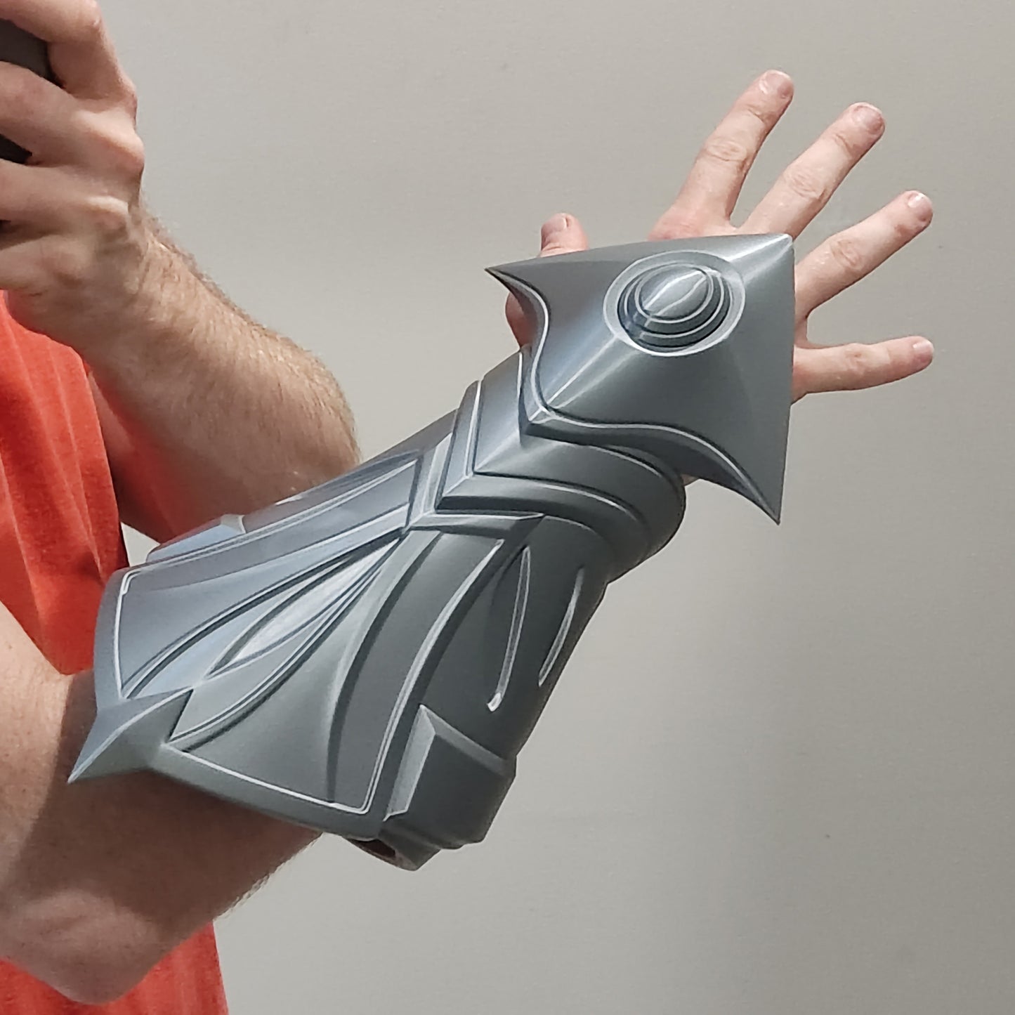 Ezreal basic gauntlet league of legends wild rift cosplay [3D PRINT MODEL]