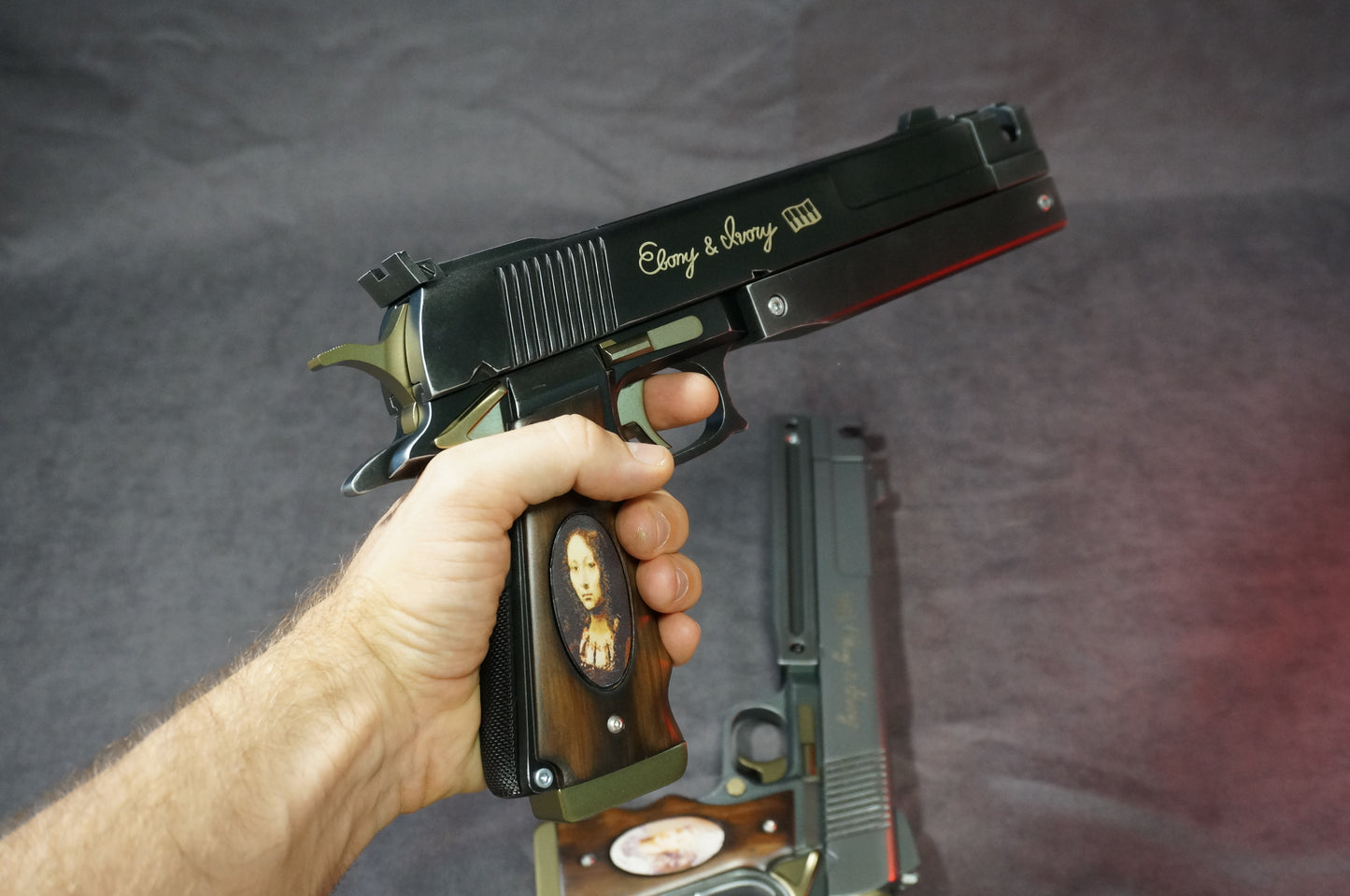 Ebony & Ivory DMC5 cosplay prop replica guns